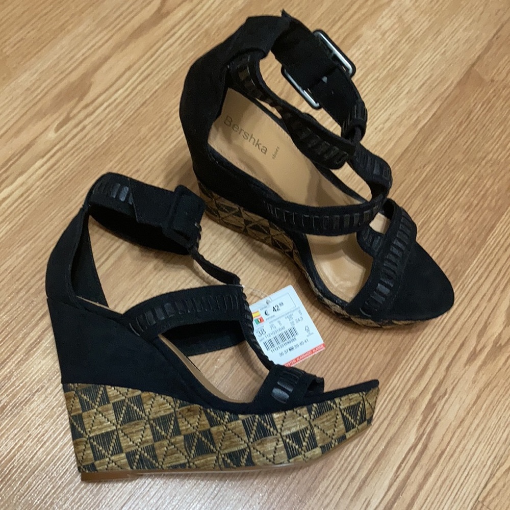 Bershka Black Strap Tribal Pattern Wedges